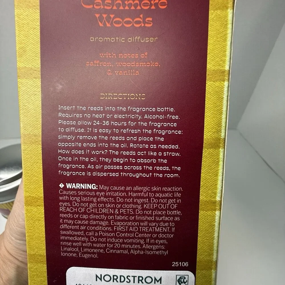 WOODY Cashmere Woods Plant Based Scented Soy Candle & Aromatic Diffuser Set New